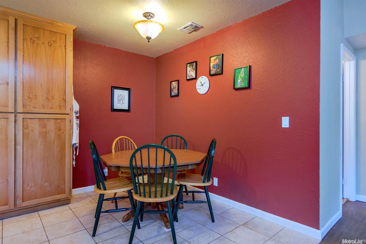 1419 Garrison St, Davis, CA 95616 photo 6