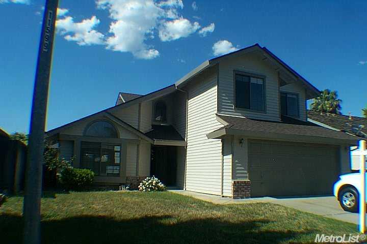 2033 Zaiger Way, Modesto, CA 95350 photo 1