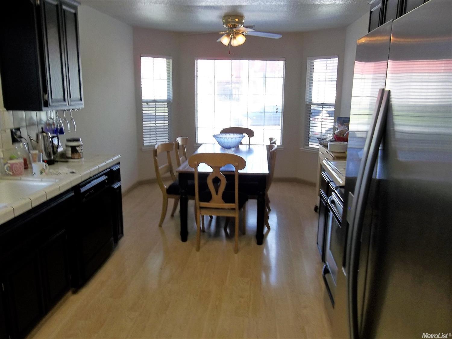 3912 Vintage Cv, Modesto, CA 95356 photo 2