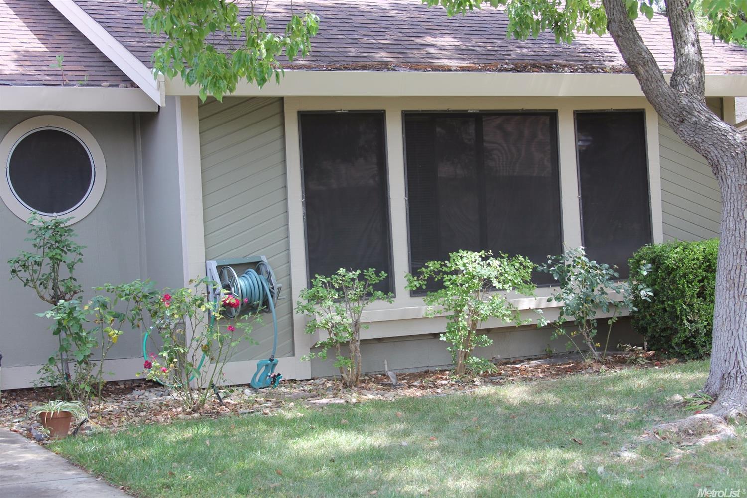 8044 Ladd Ct, Antelope, CA 95843 photo 2