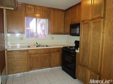 2517 Galway Dr, Modesto, CA 95354 photo 5