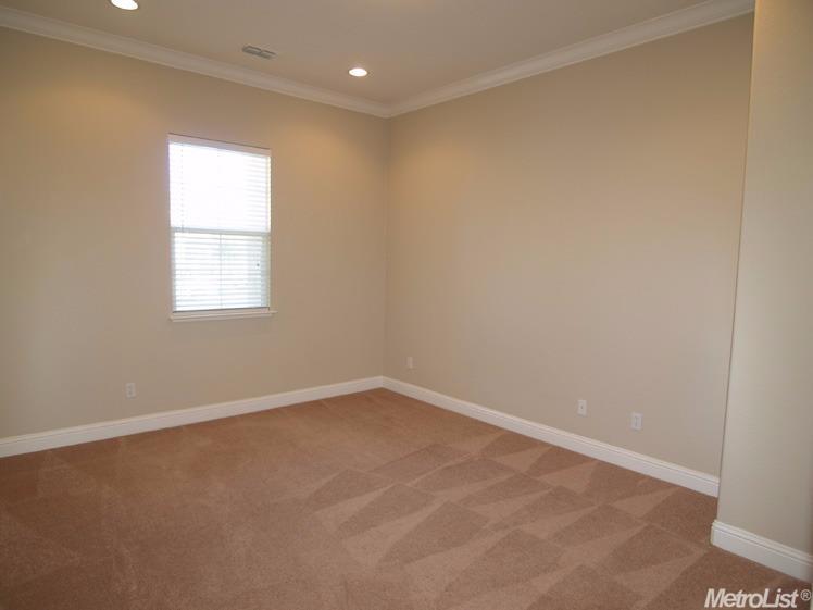 1312 Cliff Swallow Dr, Patterson, CA 95363 photo 10