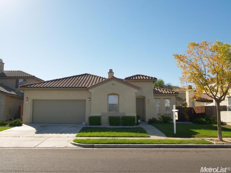1312 Cliff Swallow Dr, Patterson, CA 95363 photo 1