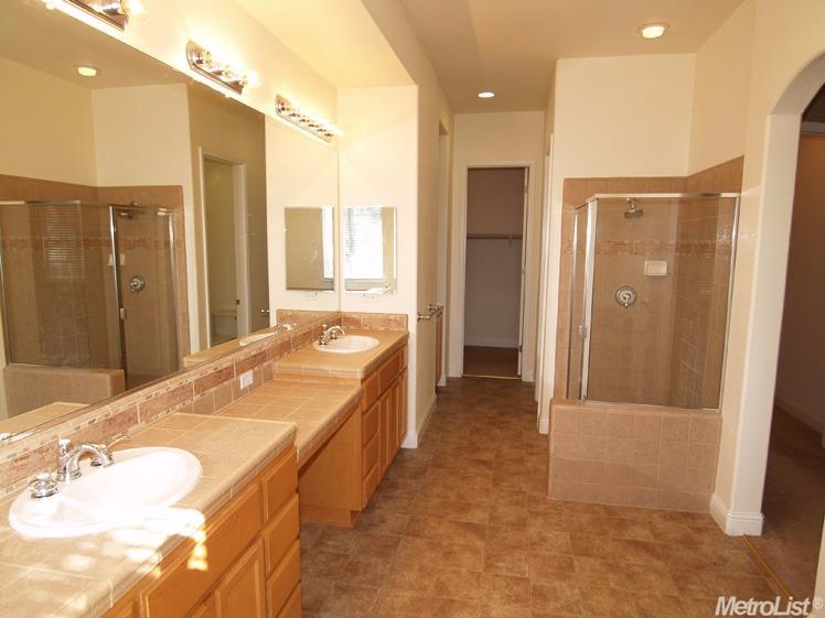 1312 Cliff Swallow Dr, Patterson, CA 95363 photo 6