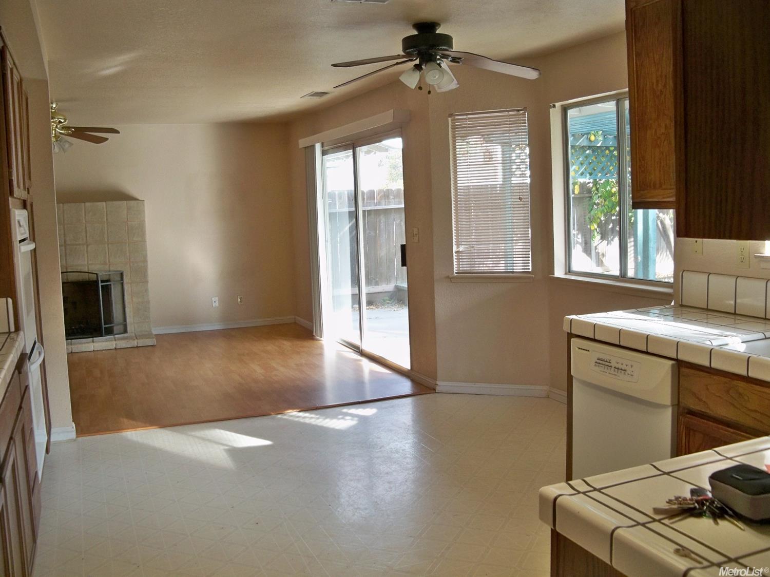 3908 Gagos Dr, Modesto, CA 95356 photo 3