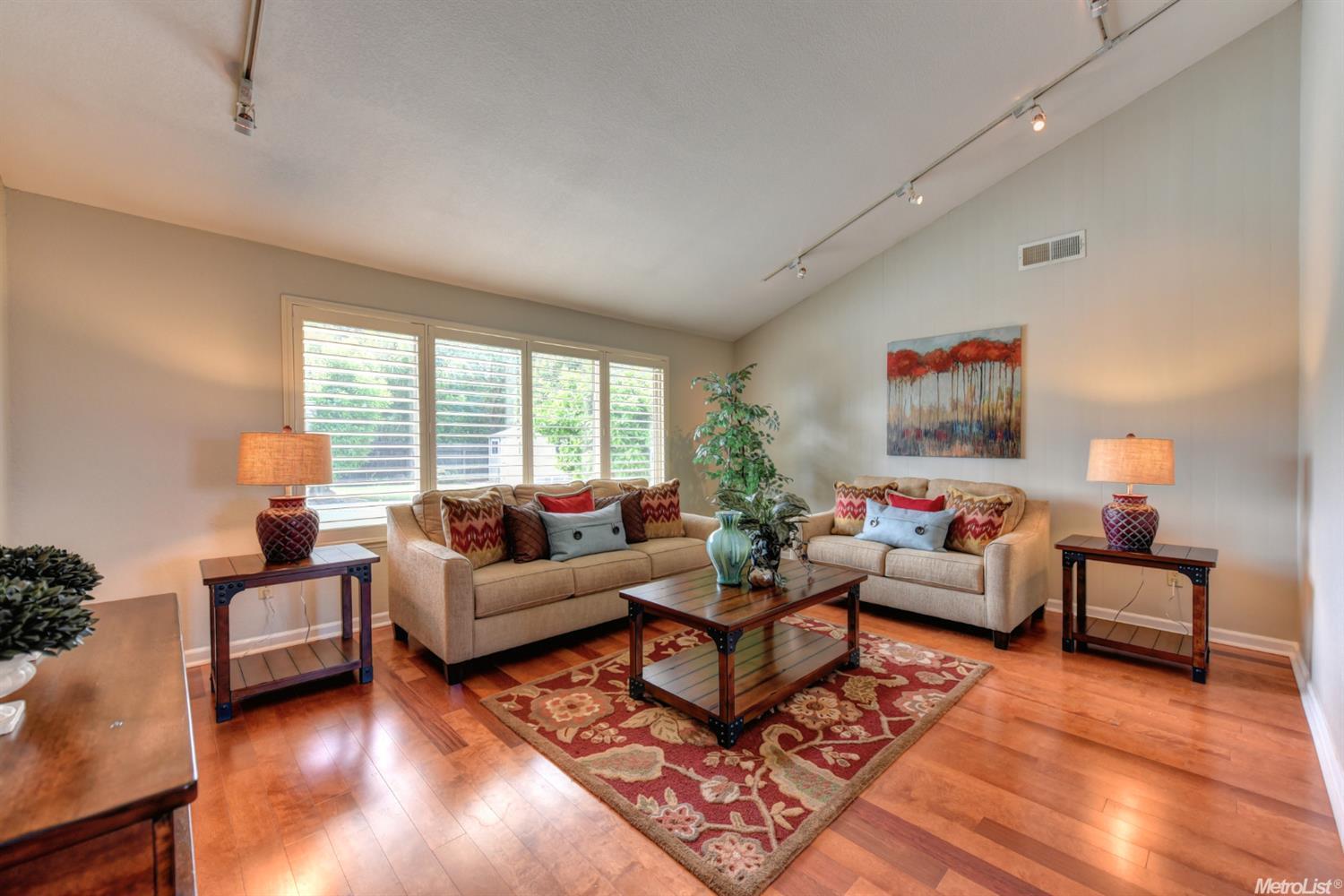 6324 Hillrise Dr, Carmichael, CA 95608 photo 7