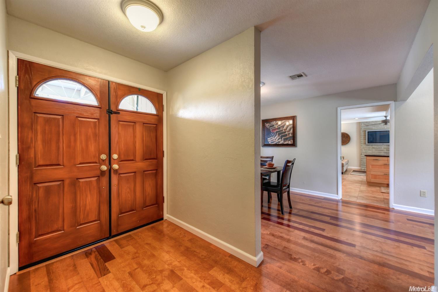 6324 Hillrise Dr, Carmichael, CA 95608 photo 3