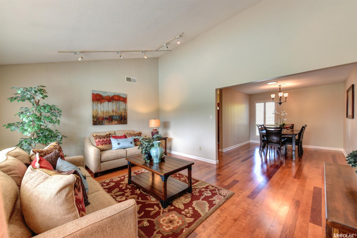 6324 Hillrise Dr, Carmichael, CA 95608 photo 8
