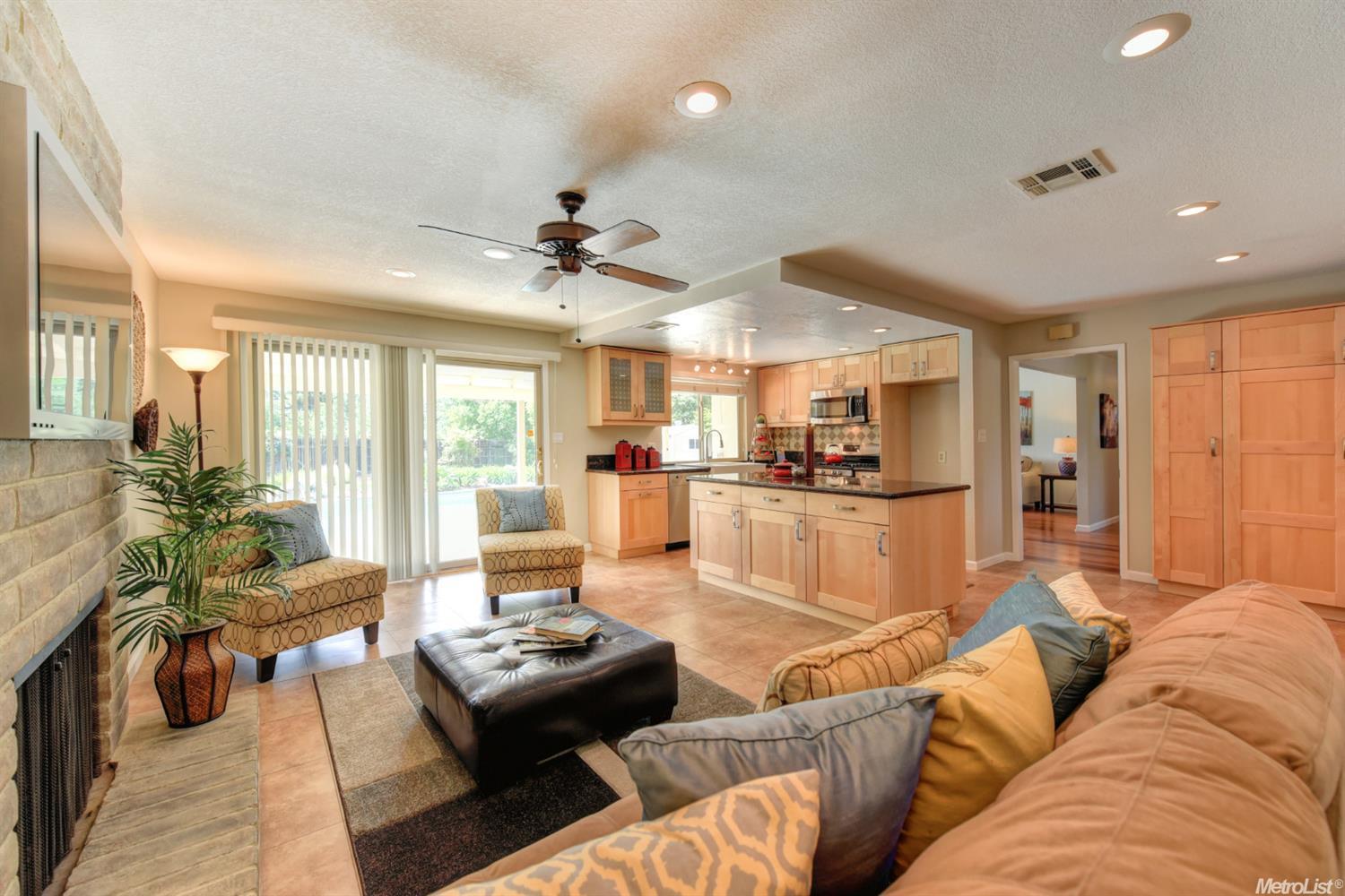 6324 Hillrise Dr, Carmichael, CA 95608 photo 15