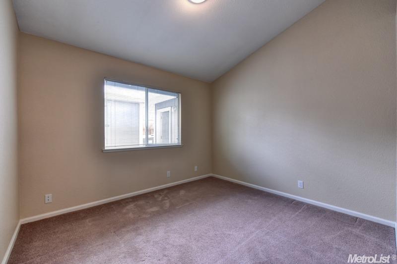 8218 Falcon View Dr, Antelope, CA 95843 photo 14