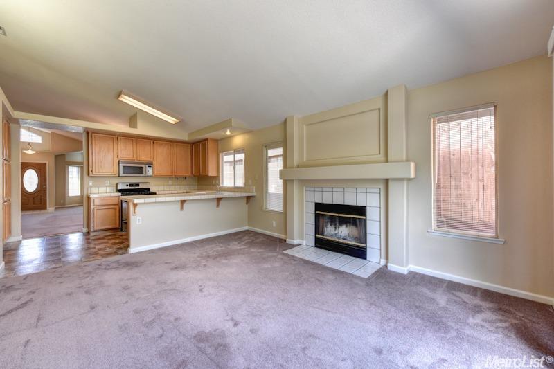 8218 Falcon View Dr, Antelope, CA 95843 photo 11