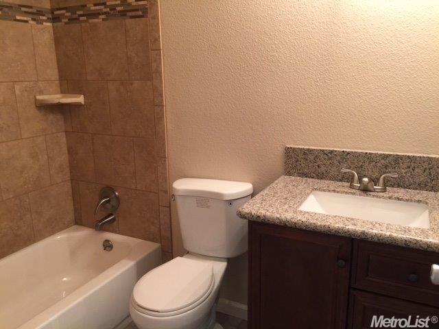 1120 Mathia Dr, Modesto, CA 95351 photo 12