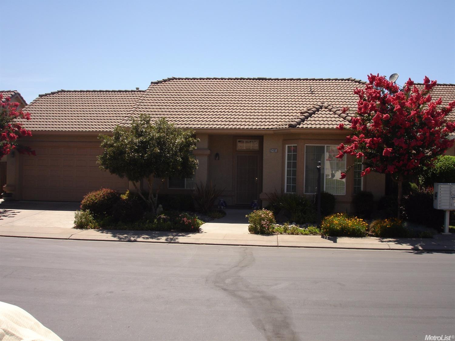2405 Amber Elm Dr, Modesto, CA 95355 photo 1