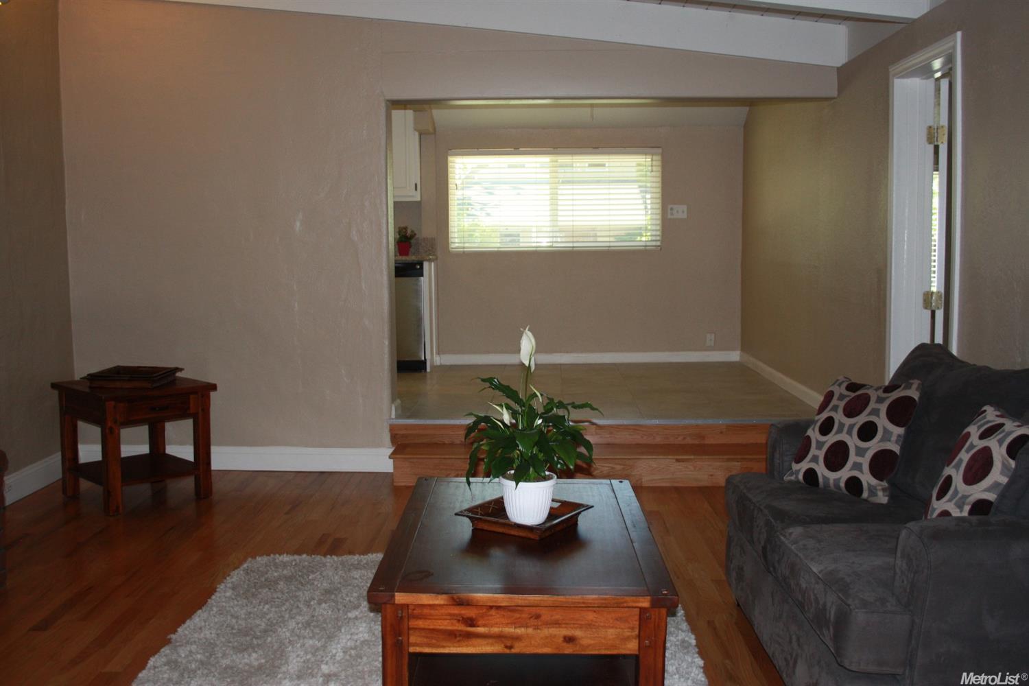 2671 Wright St, Sacramento, CA 95821 photo 3