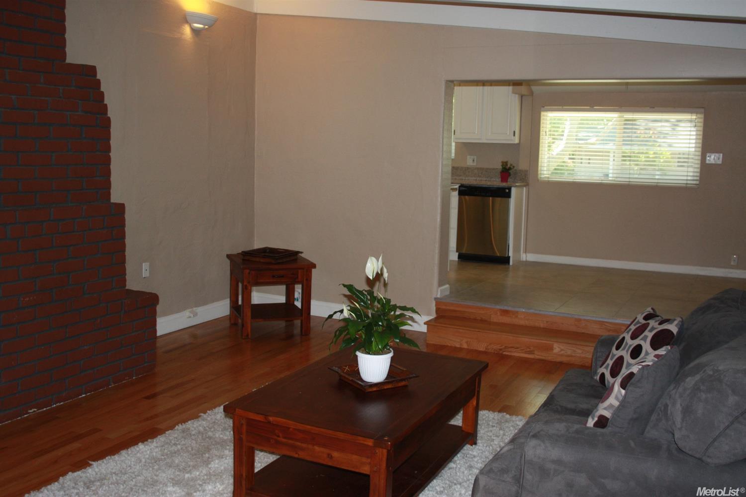 2671 Wright St, Sacramento, CA 95821 photo 4