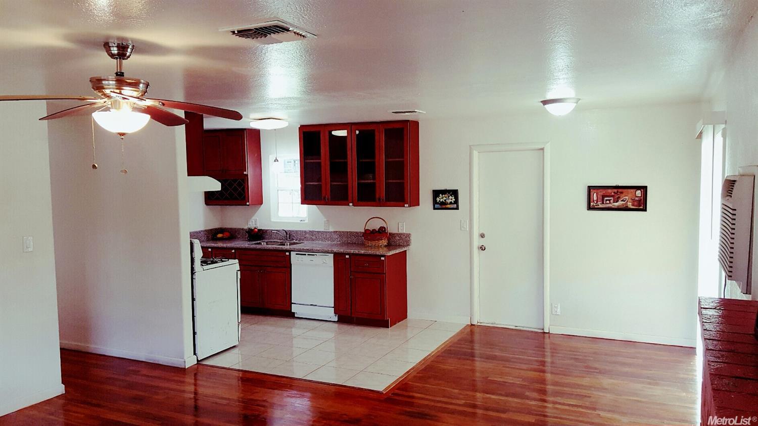 500 G St, Galt, CA 95632 photo 8
