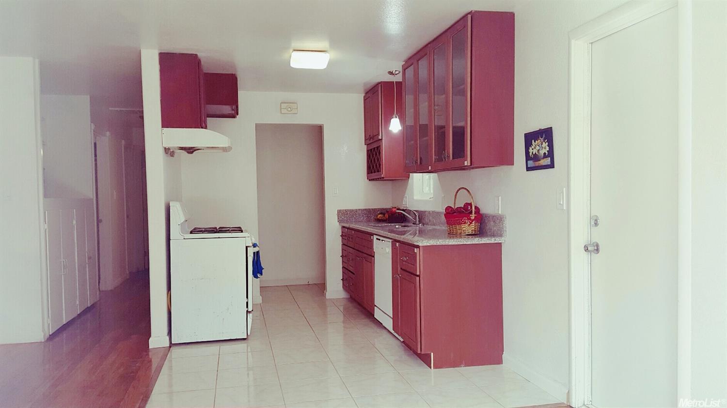 500 G St, Galt, CA 95632 photo 7