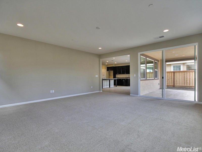 2641 Solomon Ln, Tracy, CA 95377 photo 8