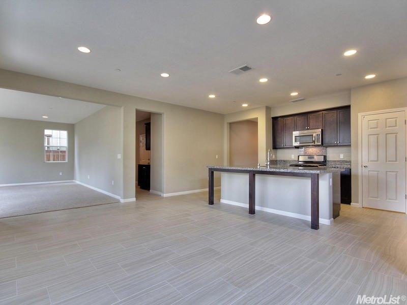 2641 Solomon Ln, Tracy, CA 95377 photo 5