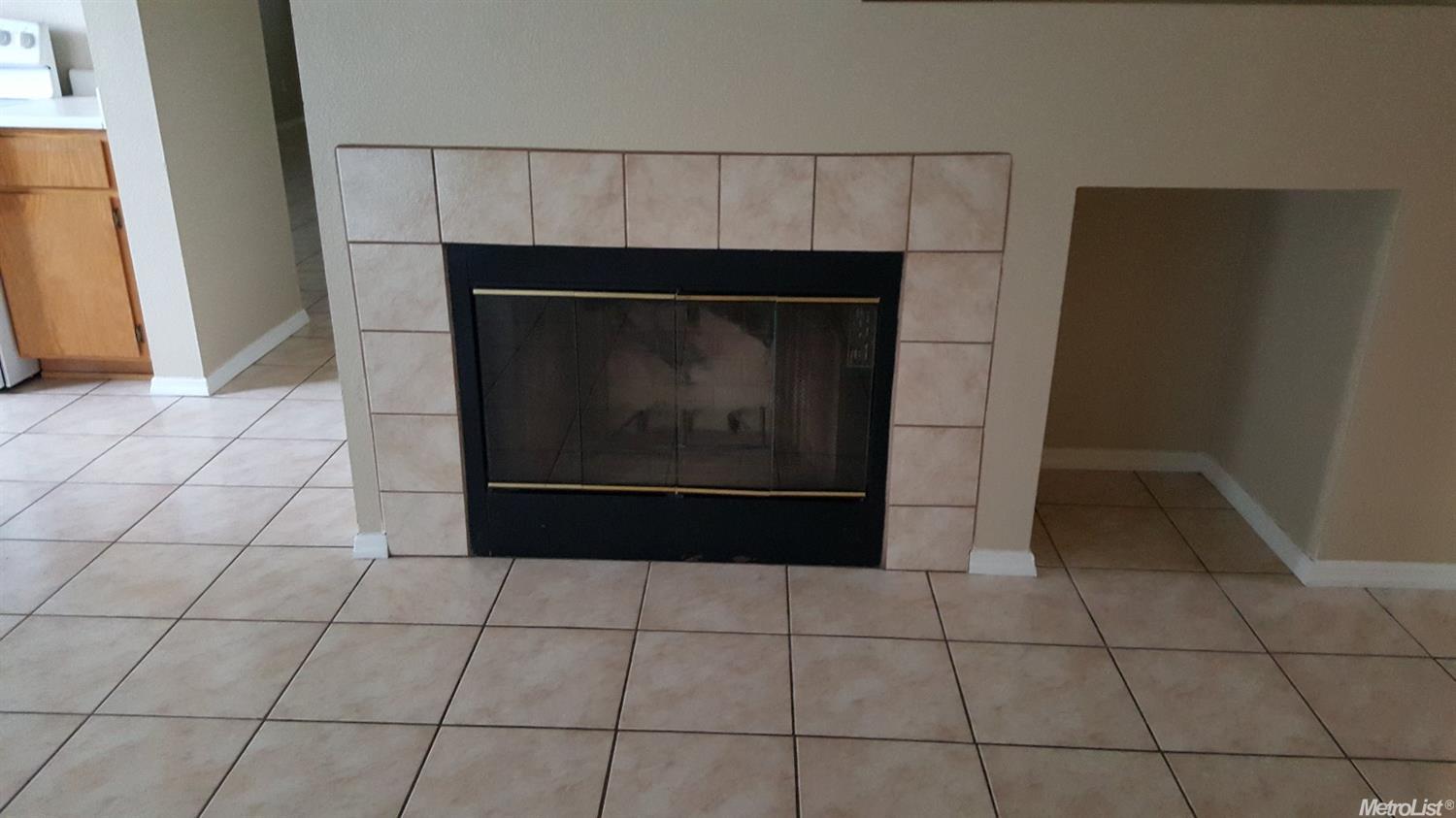 3361 Cheryl Ct, Tracy, CA 95376 photo 3