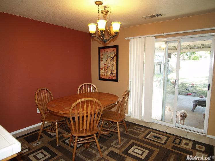 2625 Riverbend Dr, Modesto, CA 95351 photo 5