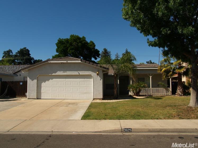 2625 Riverbend Dr, Modesto, CA 95351 photo 1