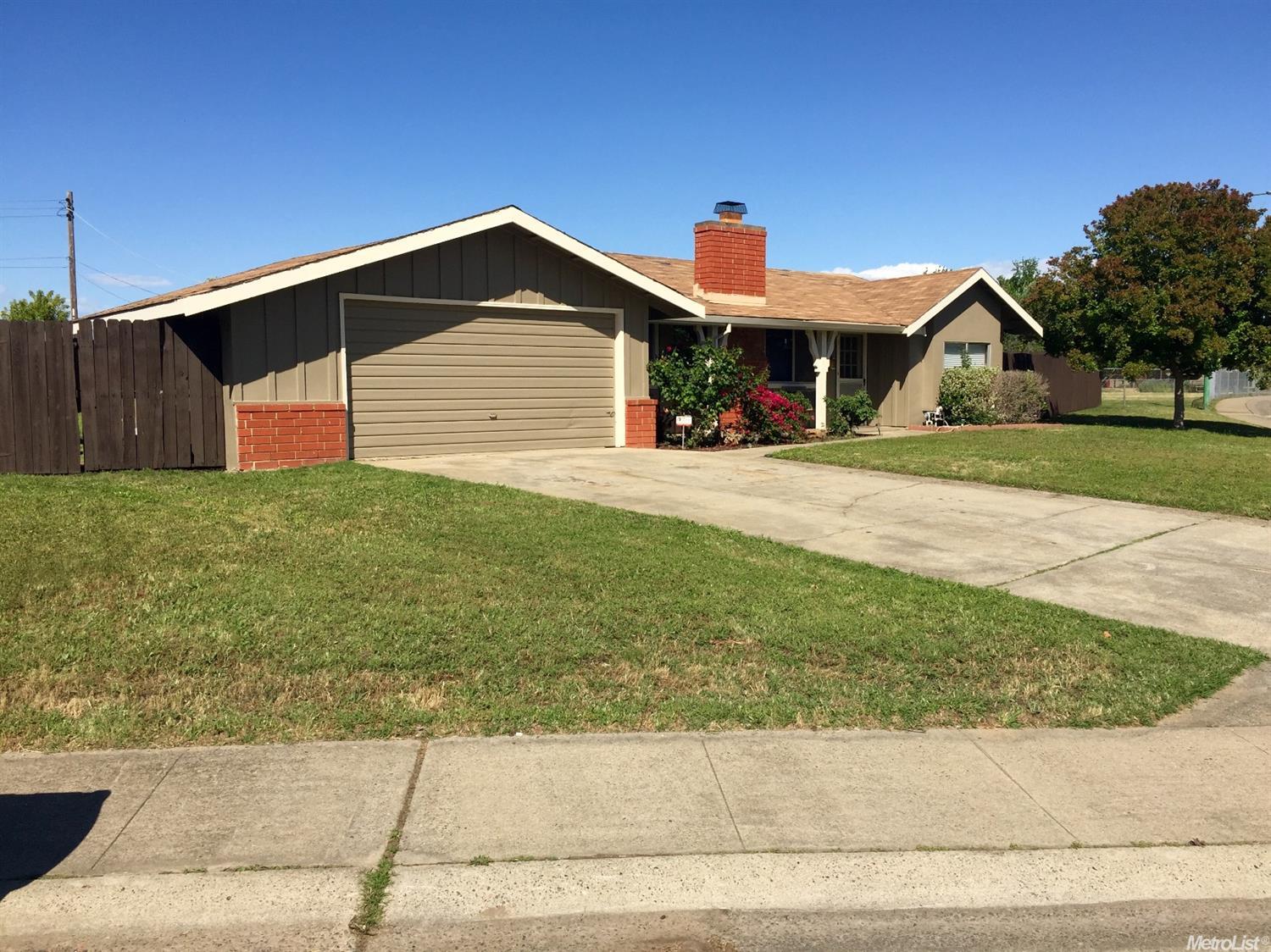 6049 Anthony Dr, Orangevale, CA 95662 photo 2