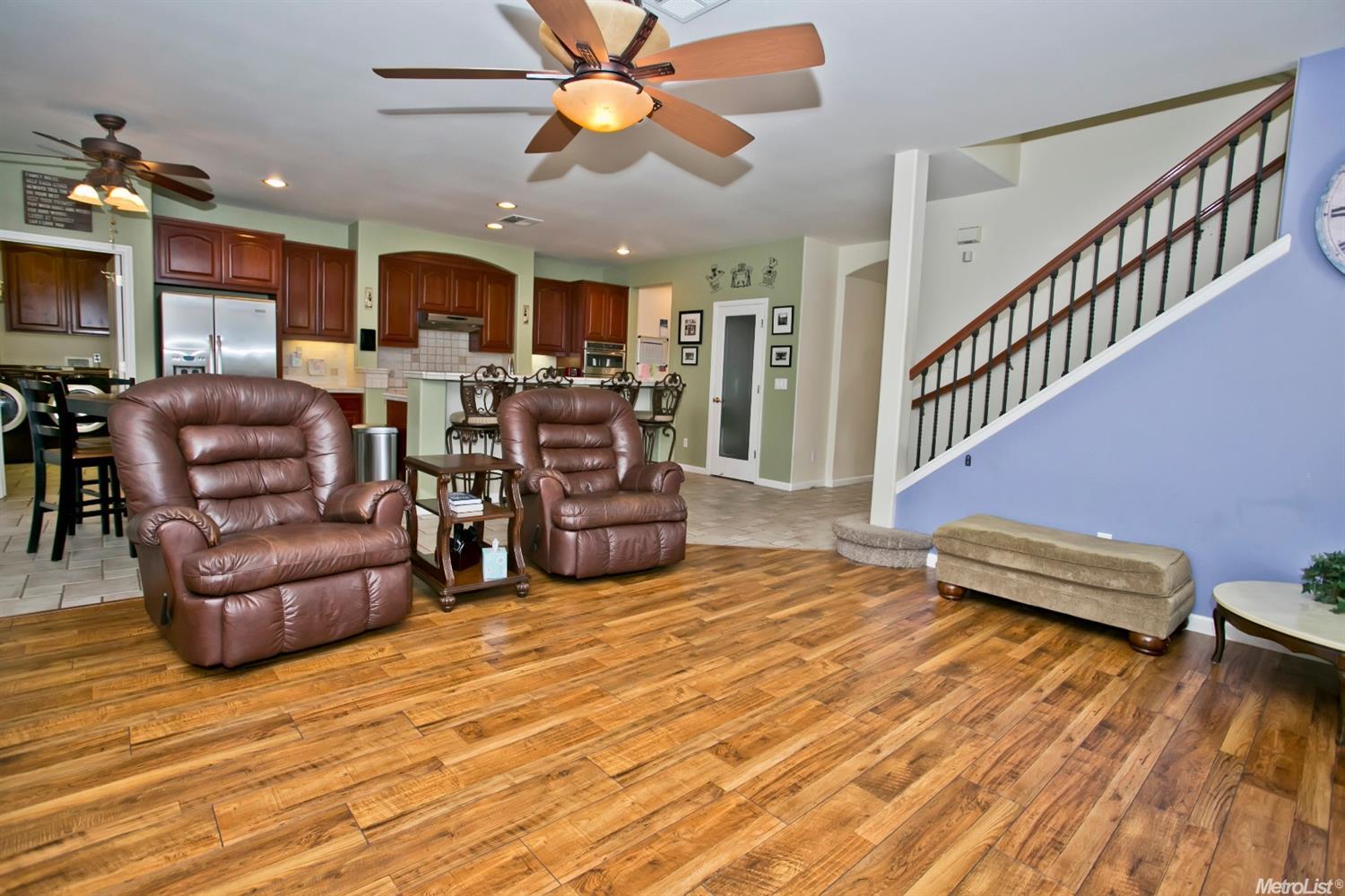 667 Amethyst Dr, Ripon, CA 95366 photo 8