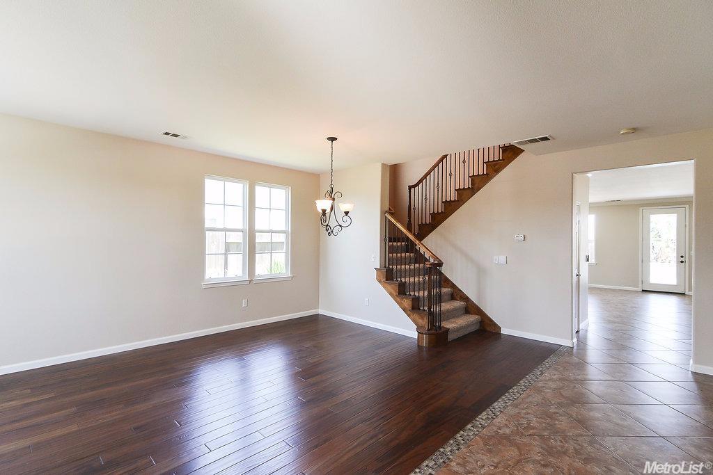 1151 Augusta Pointe Ct, Ripon, CA 95366 photo 4