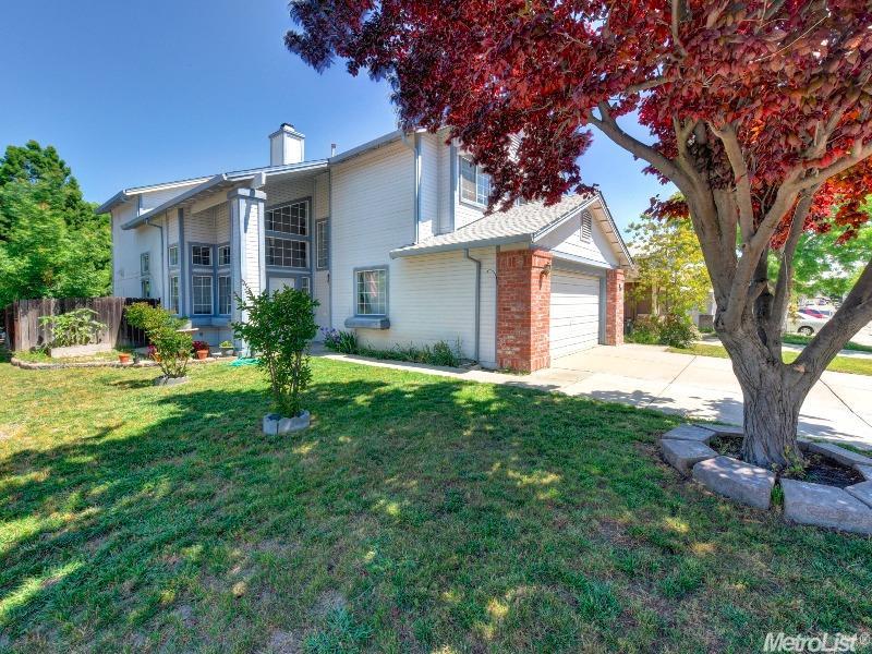 8538 Shadow Crest Cir, Antelope, CA 95843 photo 2