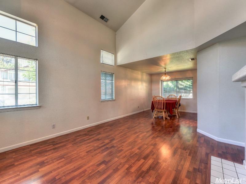 8538 Shadow Crest Cir, Antelope, CA 95843 photo 5
