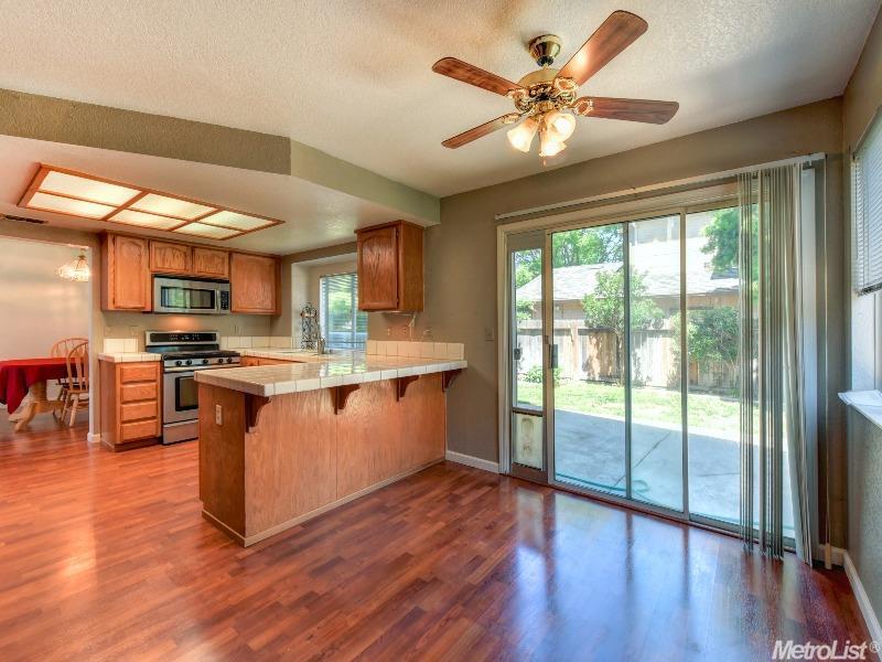 8538 Shadow Crest Cir, Antelope, CA 95843 photo 11