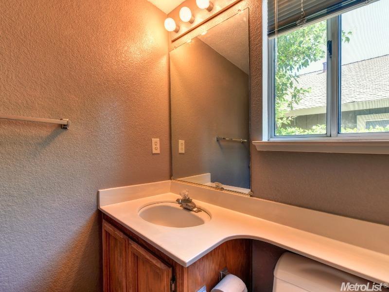 8538 Shadow Crest Cir, Antelope, CA 95843 photo 16