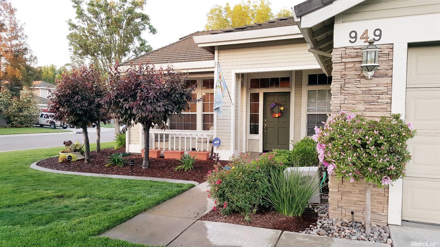 949 Zumstein, Ripon, CA 95366 photo 1