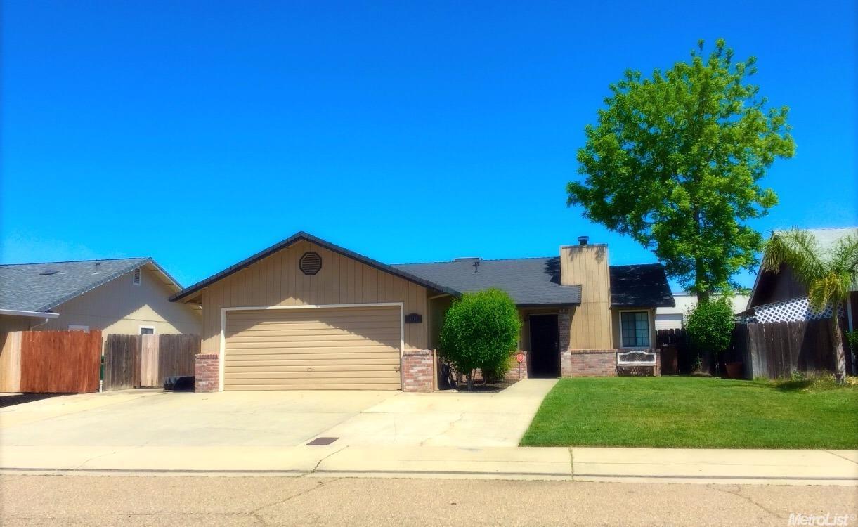 401 Elgin Ave, Lodi, CA 95240 photo 1