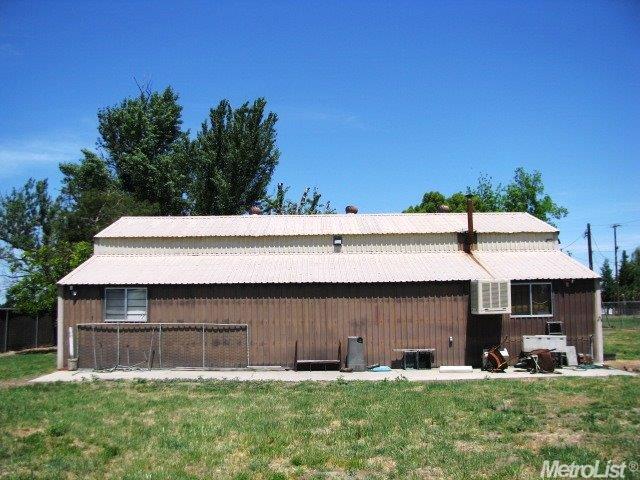712 E Clausen Rd, Turlock, CA 95380 photo 17