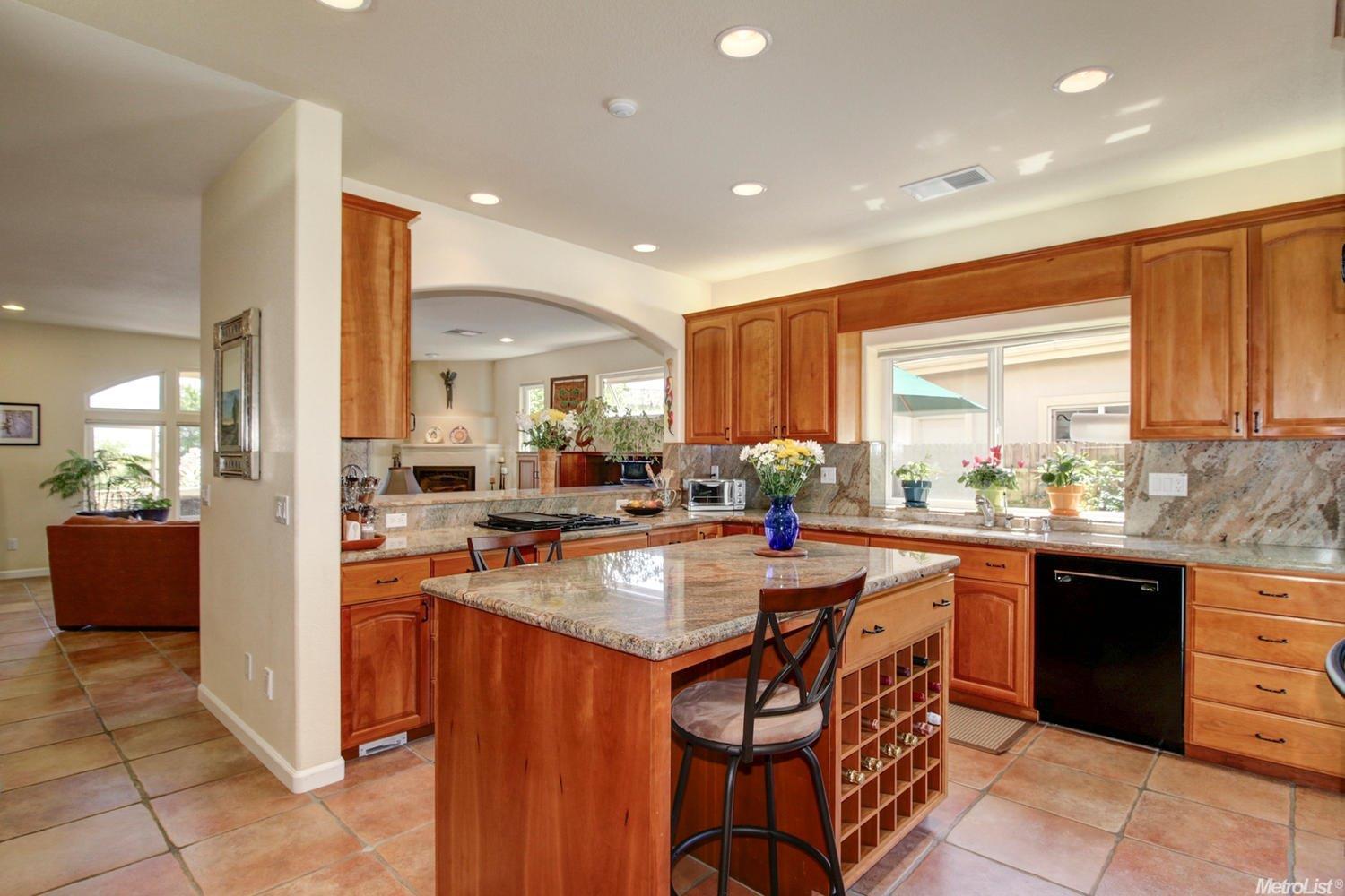 2617 Duchamp St, Davis, CA 95618 photo 6