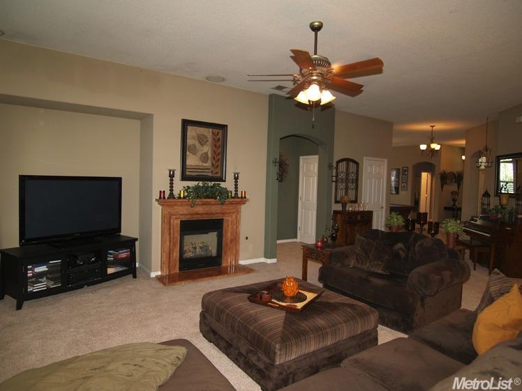 1701 Hemstead Ave, Modesto, CA 95355 photo 8