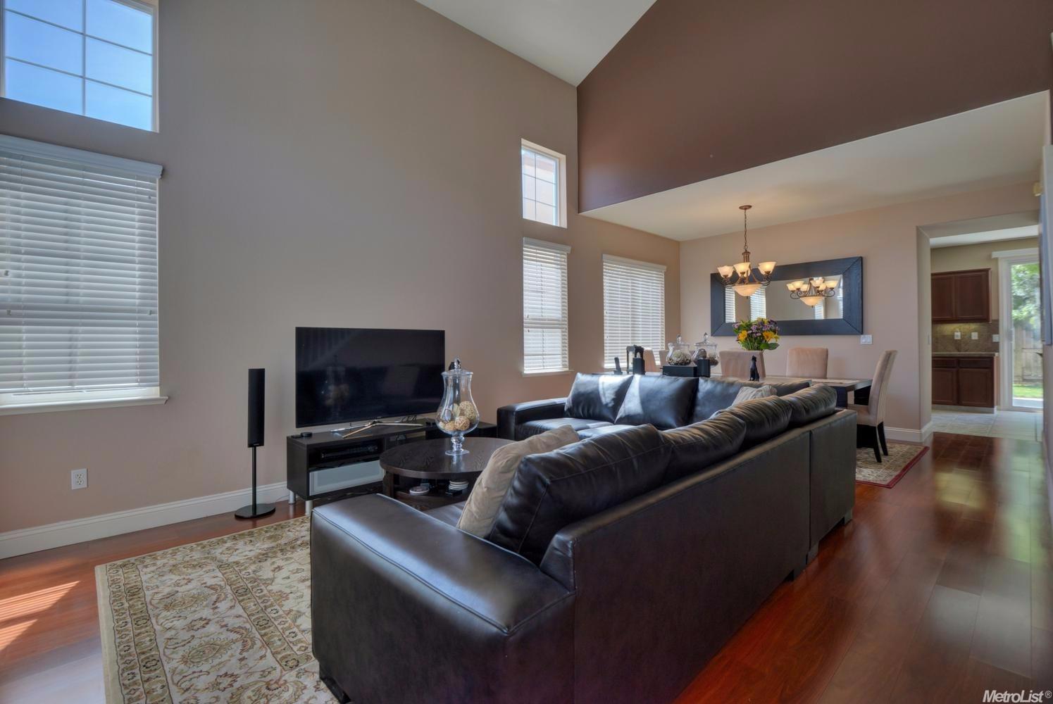 2962 Campbell Ln, Tracy, CA 95377 photo 3