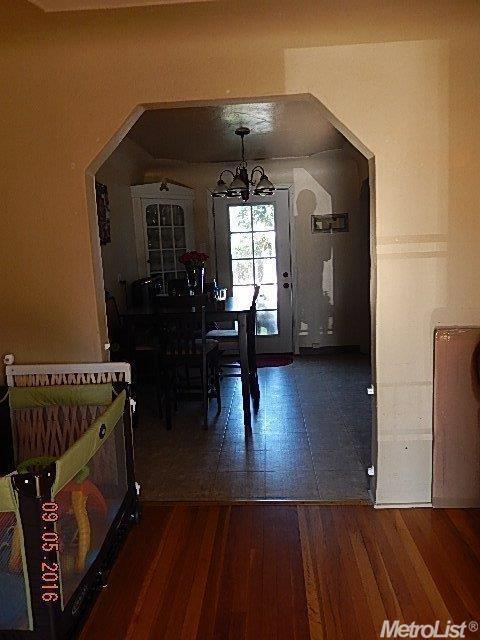 416 Covena Ave, Modesto, CA 95354 photo 3