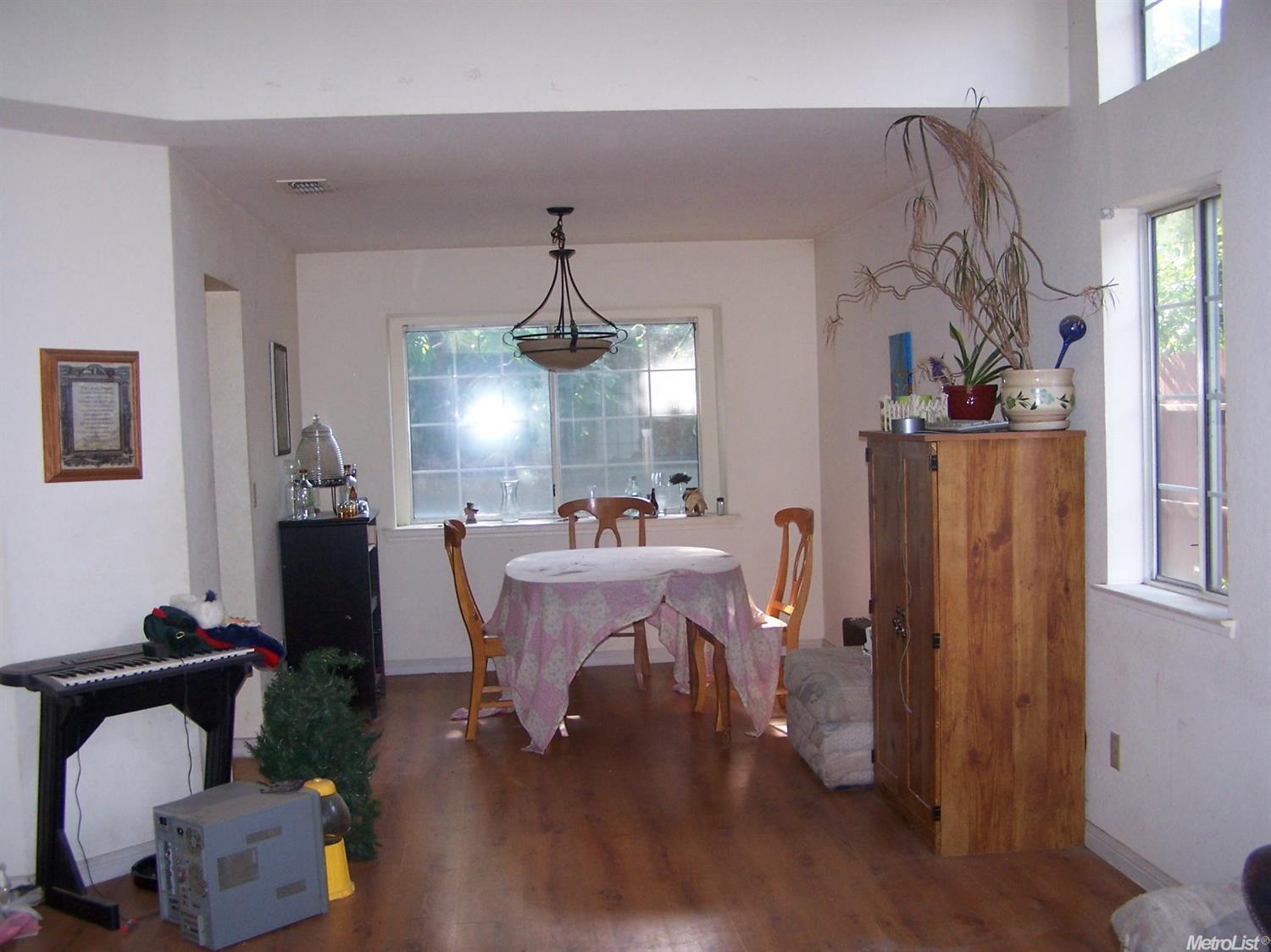 8641 Shadow Crest Cir, Antelope, CA 95843 photo 4