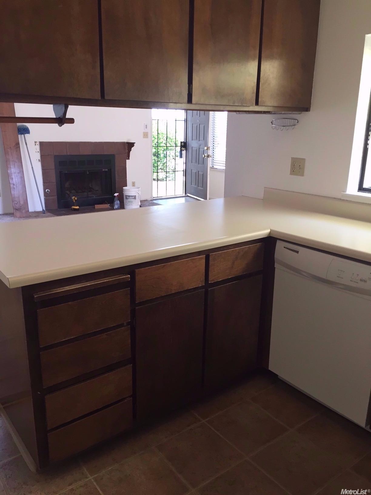 1296 Spruce Ln #2, Manteca, CA 95336 photo 3
