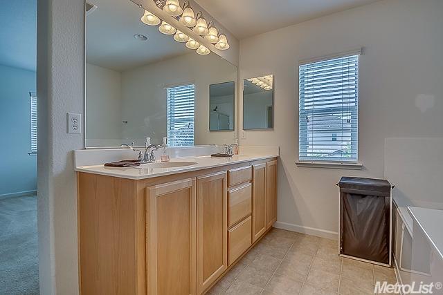 2722 Cobbler St, Manteca, CA 95337 photo 6