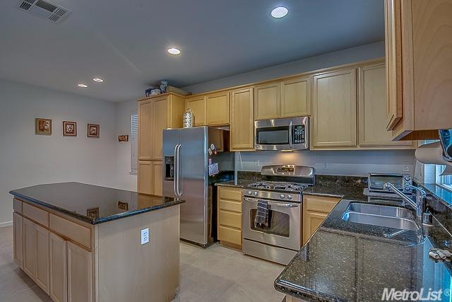 2722 Cobbler St, Manteca, CA 95337 photo 3