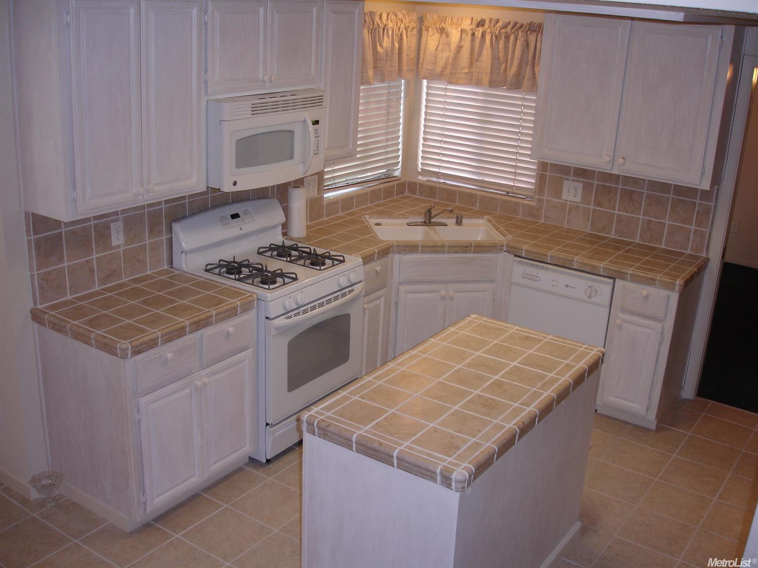 1601 Westridge Pl, Modesto, CA 95358 photo 3