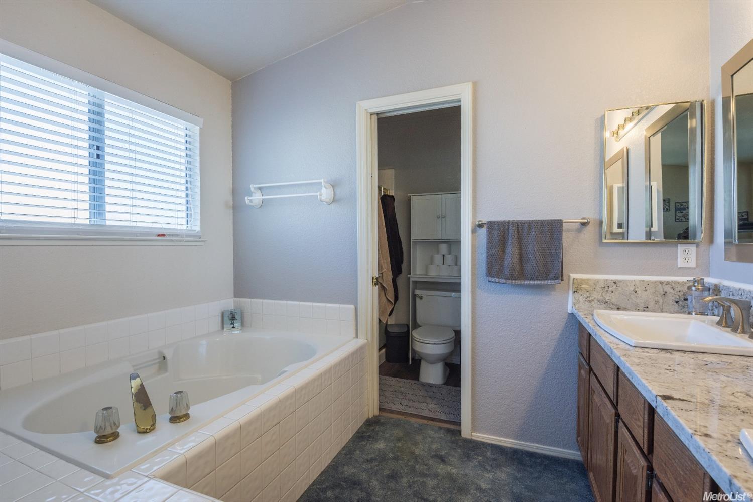 1833 Blueridge Ct, Modesto, CA 95351 photo 17
