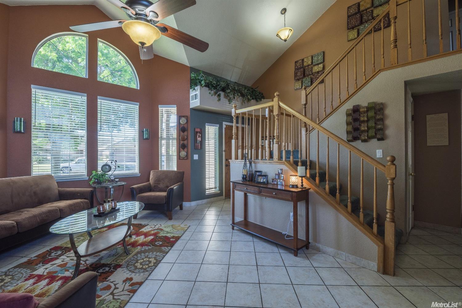 1833 Blueridge Ct, Modesto, CA 95351 photo 3