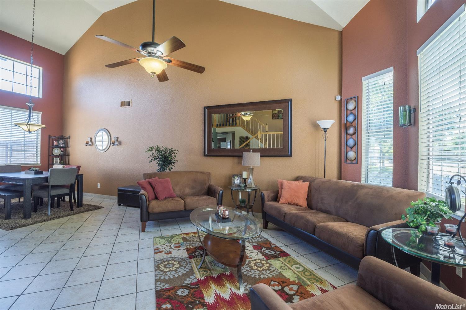 1833 Blueridge Ct, Modesto, CA 95351 photo 4