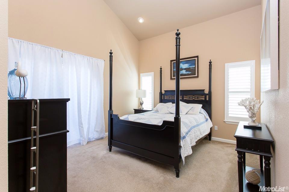 5119 Walnut Pointe Ln, Carmichael, CA 95608 photo 13