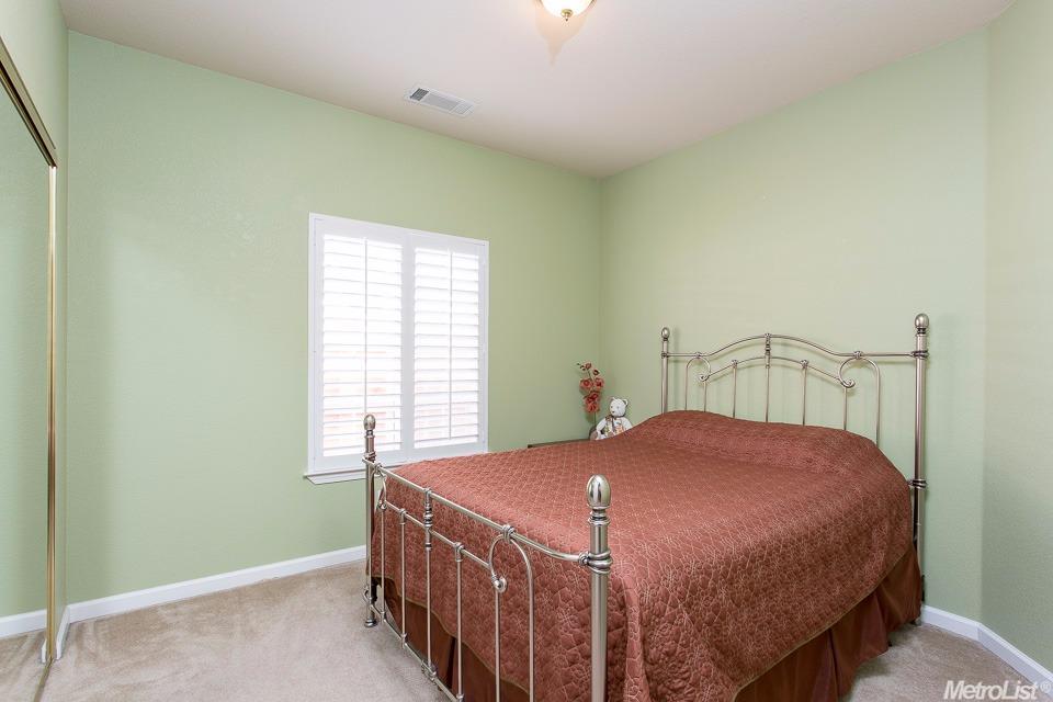 5119 Walnut Pointe Ln, Carmichael, CA 95608 photo 9